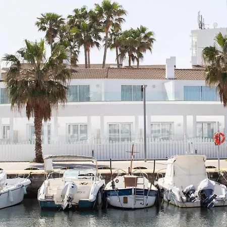 Casa Julia B8 Daire Cala en Bosch